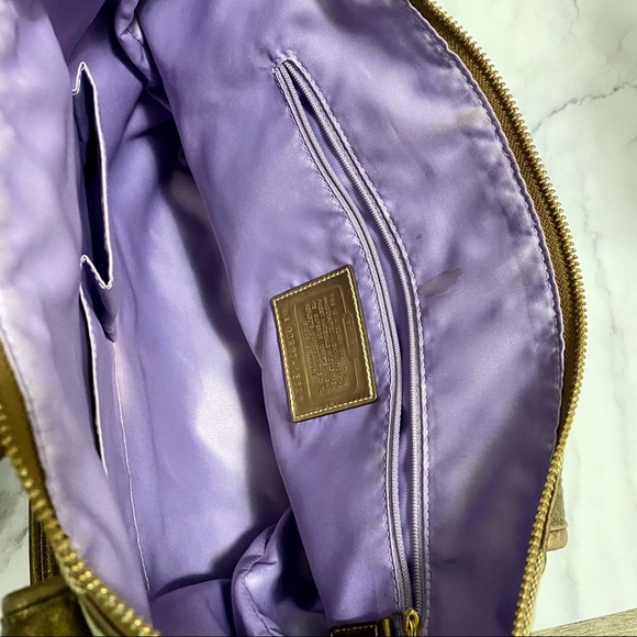 Coach Shoulder Tote Bag - Picture 4 of 6